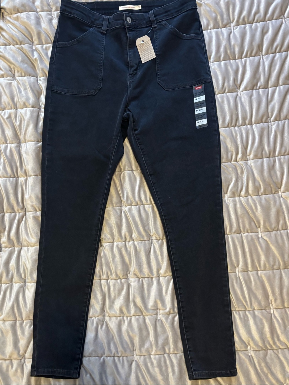 Levi's Black Skinny Jeans